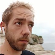 Profesor de administración, ofimática e inglés con varios años de experiencia como formador de particulares y empresas